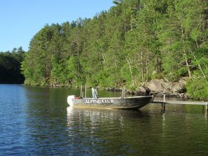 bon_echo_boat